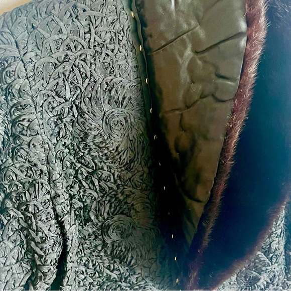 Vtg Women’s Evening Jacket Black Soutache w/ Real Fur Detachable Collar Sz 8 Fit - Picture 5 of 5